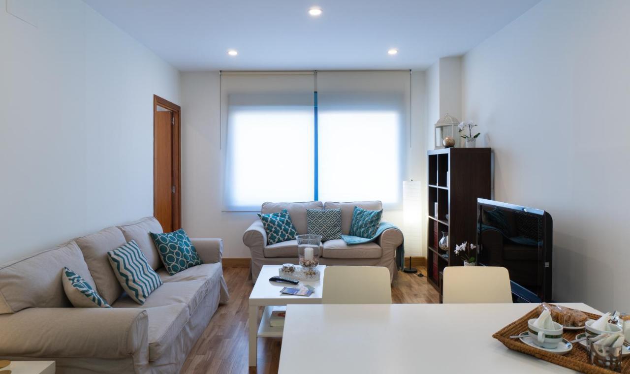 Malaga Centro Maria Zambrano公寓 外观 照片