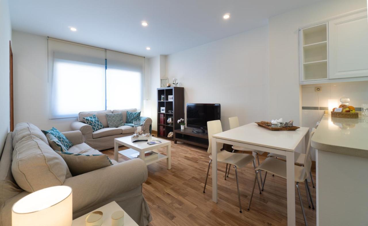 Malaga Centro Maria Zambrano公寓 外观 照片
