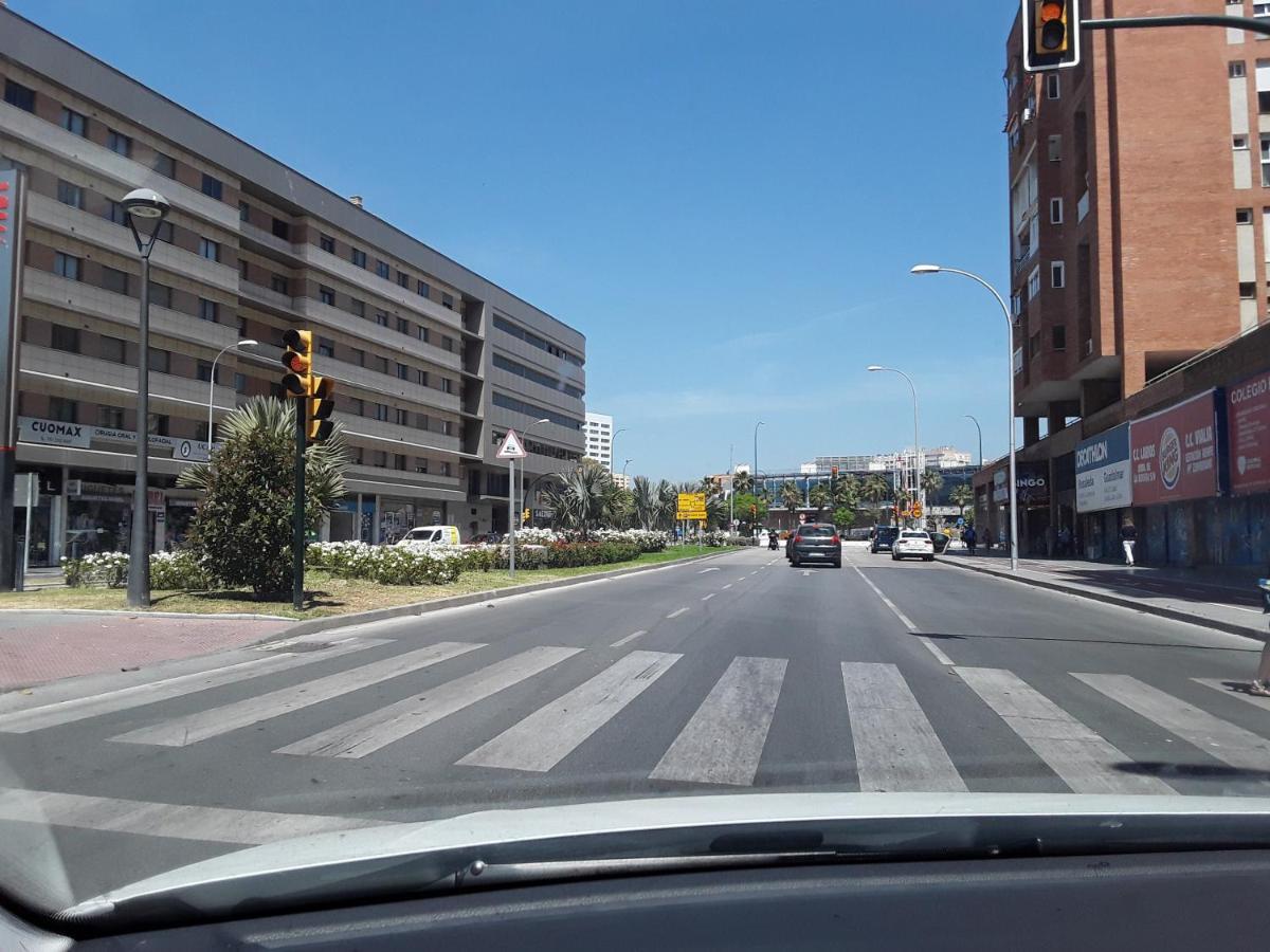 Malaga Centro Maria Zambrano公寓 外观 照片