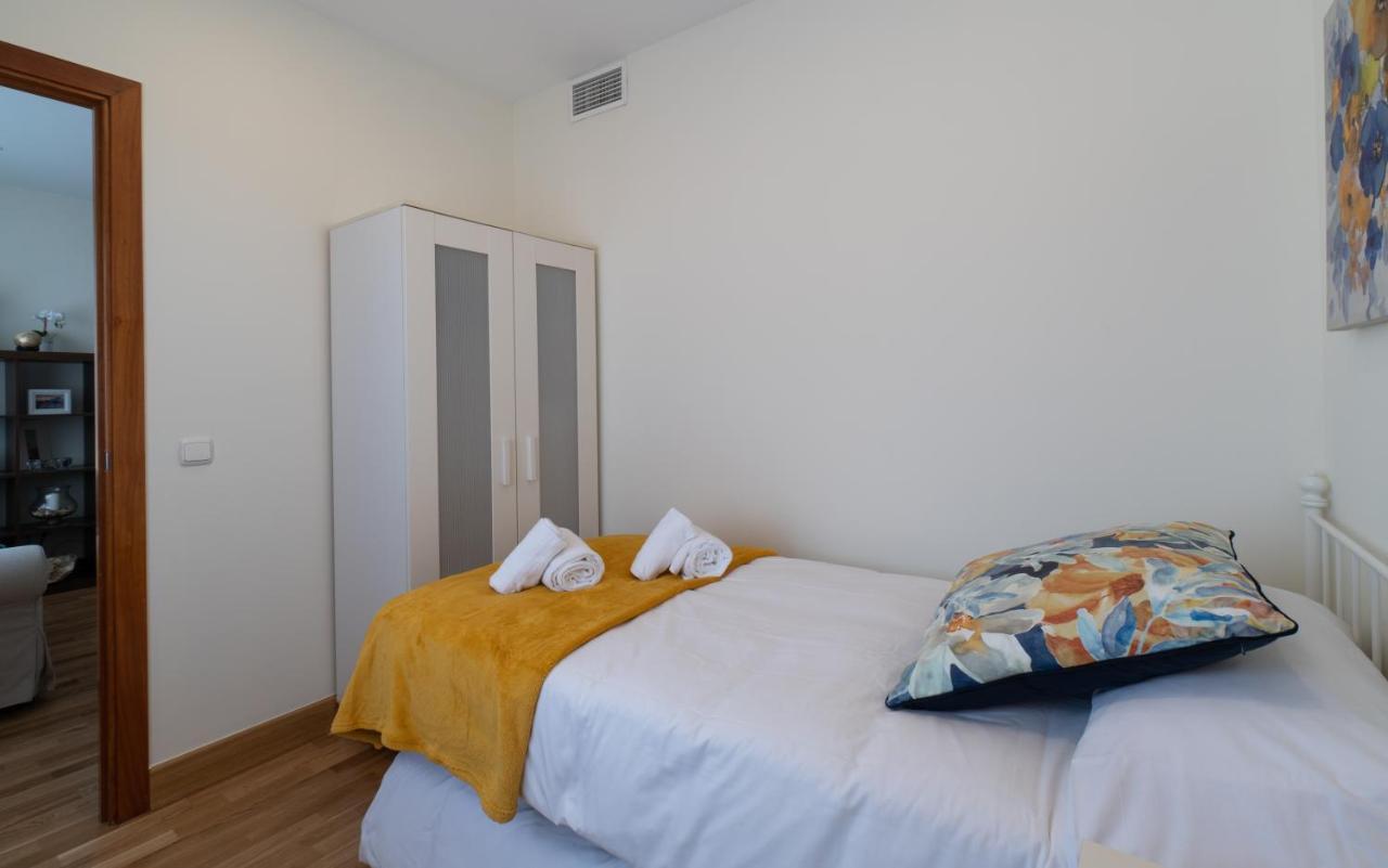 Malaga Centro Maria Zambrano公寓 外观 照片